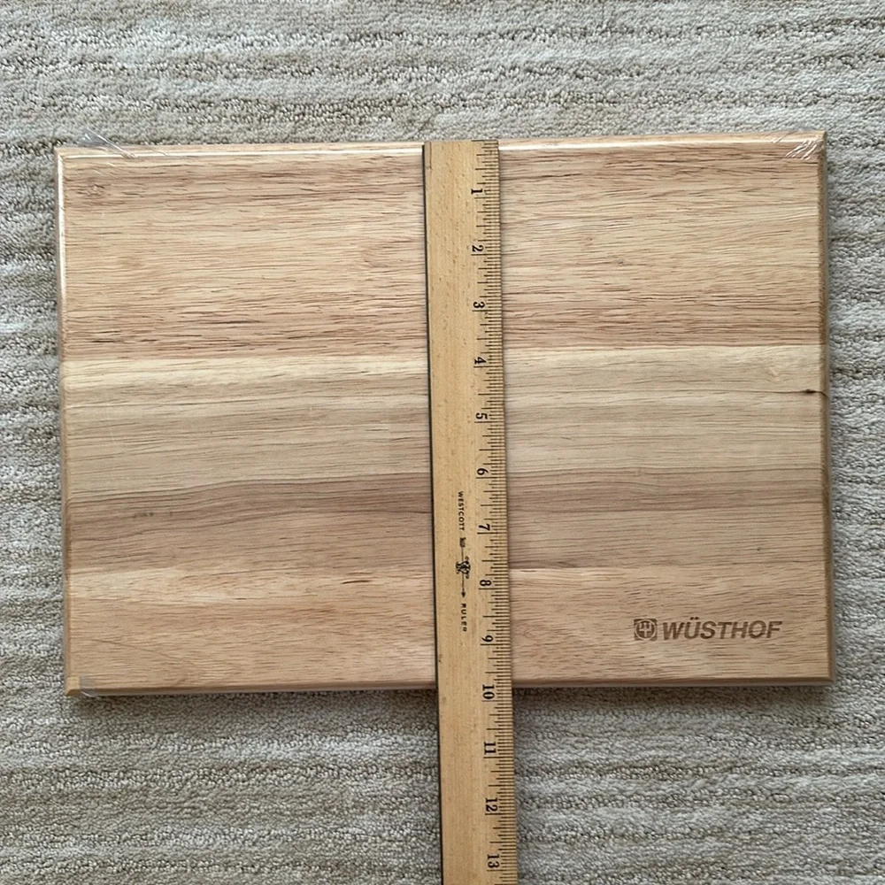 New Wüsthof Wooden Cutting Board 10 x 14 Inch